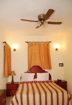 Hotel Salome 56 Santo Domingo